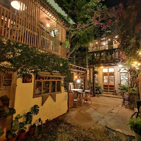 Dear B&B Tainan Exterior photo