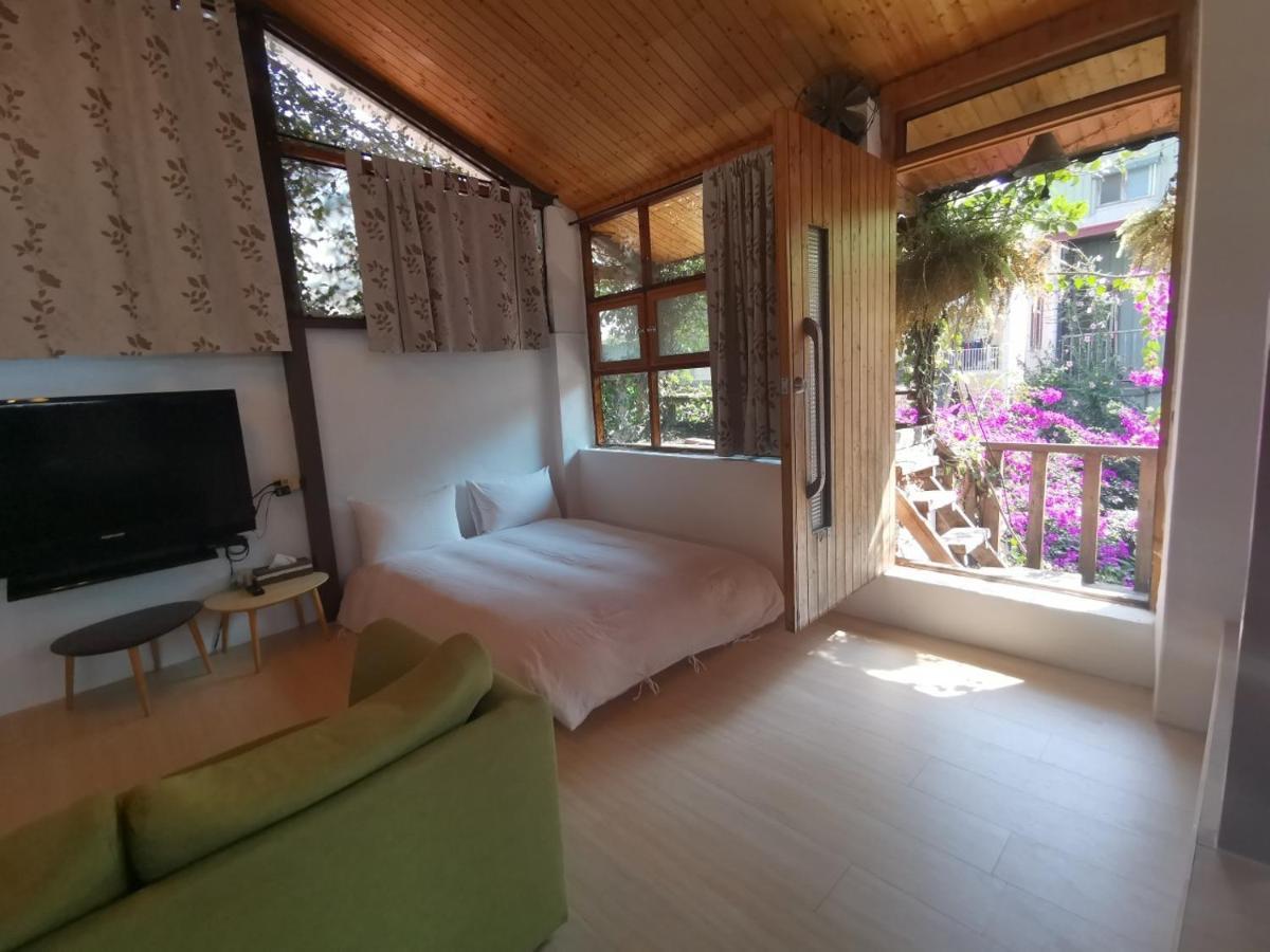 Dear B&B Tainan Exterior photo